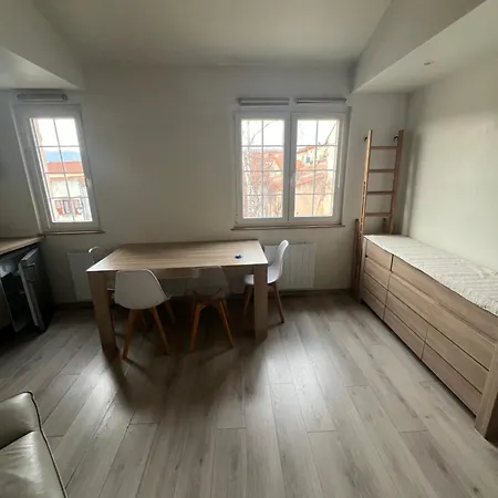 Maisonnette Montferrandaise Proche Tram - 6 Couchages - Tram - Wifi *