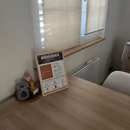Appartement Maisonnette Montferrandaise Proche Tram - 6 Couchages - Tram - Wifi Clermont-Ferrand