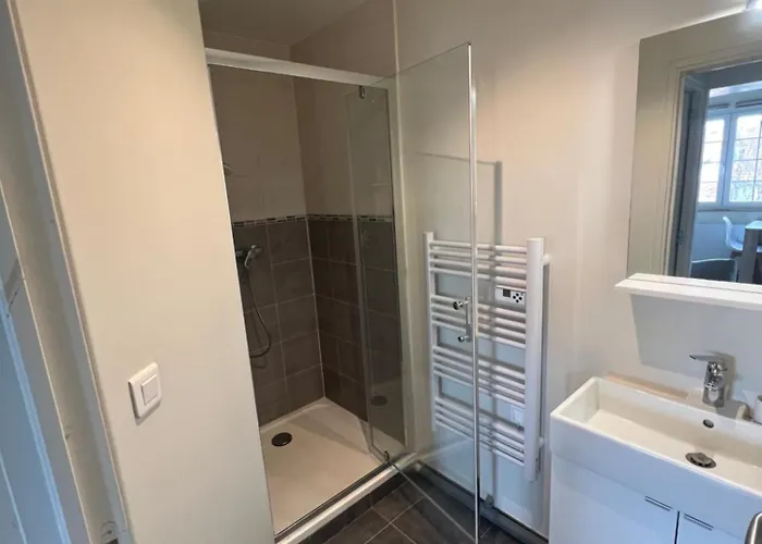 Apartment Maisonnette Montferrandaise Proche Tram - 6 Couchages - Tram - Wifi Clermont-Ferrand