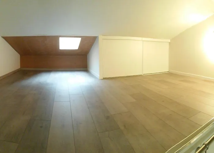 Apartment Maisonnette Montferrandaise Proche Tram - 6 Couchages - Tram - Wifi Clermont-Ferrand